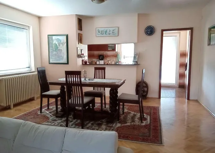 Riverside Matka Landhuis Skopje