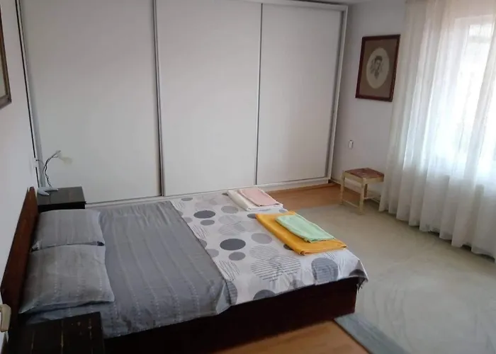 Riverside Matka Landhuis Skopje